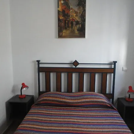 Casa Dos Sonhos בית אירוח לאגוּ‏ש